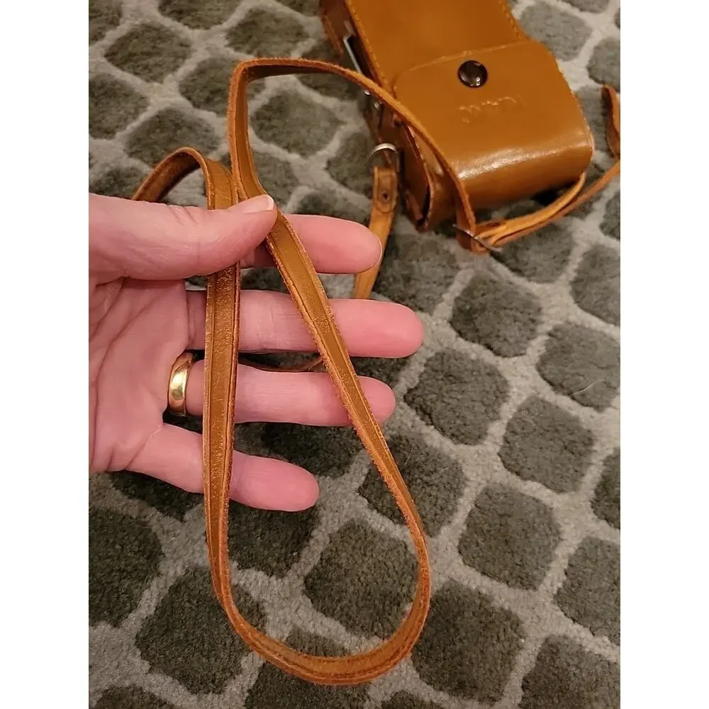 KAKO Vintage Leather Camera Flash Case With Strap